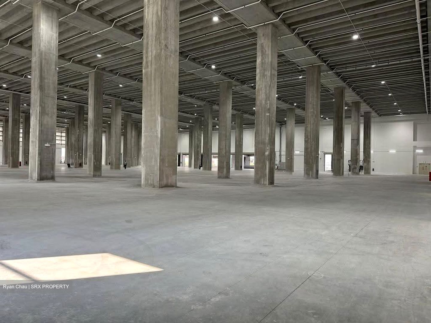 Tuas South Street 1 (D22), Warehouse #627445701